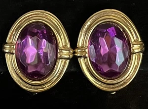 Magenta Cut Glass Gold Tone Clip On Earrings - Picture 1 of 2