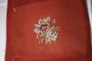Tapiz de cubierta de taburete asiento silla verde floral rojo punta de aguja 18" - Imagen 1 de 9