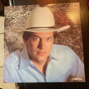 GEORGE STRAIT - Something Special (1985) - 12" Vinyl Record LP - Picture 1 of 4