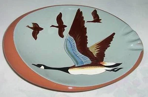 CENICERO COLGANTE GANSOS GANSOS CANADÁ PINTADO A MANO OVALADO - Imagen 1 de 1