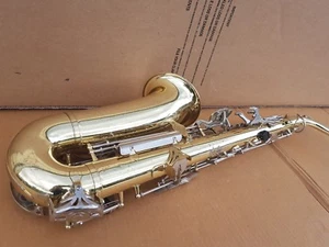 YAMAHA ALT / SAXO ALTO / SAXOFÓN - HECHO EN JAPÓN - ANTIGUO - Imagen 1 de 4
