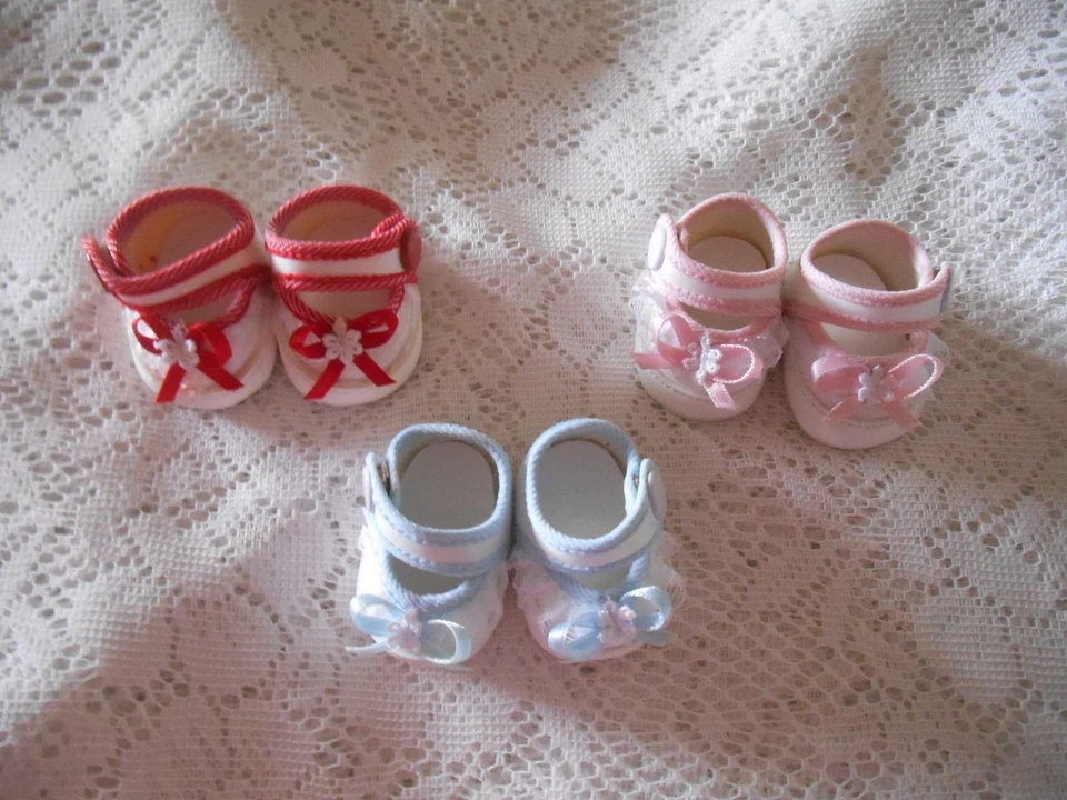 Lot 6 pair Baby Doll Shoes 1 3/4 (4.5cm) fits Kewpie Cameo, Berenguer 10", Gotz - Image 1 of 4