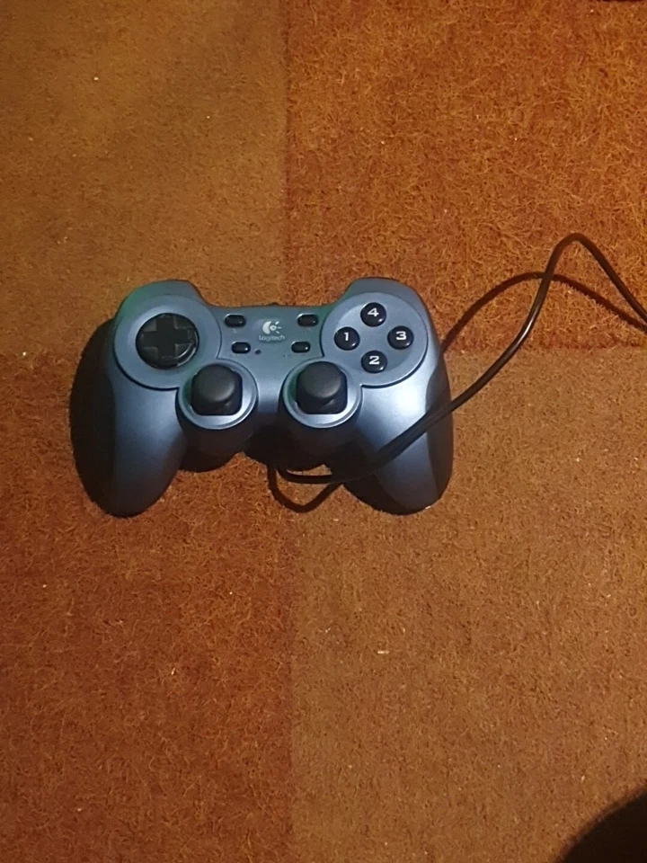 Logitech Rumblepad 2 Vibration Feedback Gamepad Controller for PC USB Wired - Image 1 of 1