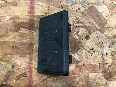 2010 Nissan Versa Fuse Relay Box Cover Lid OEM Foto 1 de 3