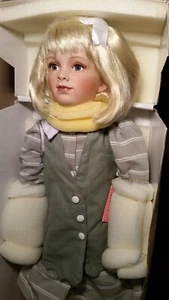 Treasury Collectible Paradise Galleries Doll ~ Katie ~ Ltd NRFB - Bild 1 von 12