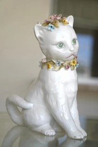 Vintage White Cat W/ Flower Tiara Necklace Statue Figurine Large Made In Italy - Picture 1 of 9