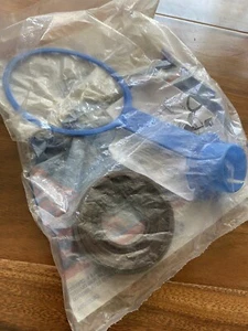 Axle Seal 19258415 Chevrolet Buick GMC OEM GM Fits Multple Vehicles Chevy - Picture 1 of 2