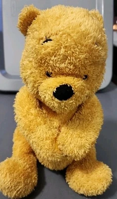 Juguete clásico de peluche Hallmark Winnie the Pooh de oso Pooh Foto 1 de 4