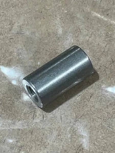 M8 Gewinde Boss Baustahl Außendurchmesser 15,85 mm Länge 29,1 mm M8 x 1,25 6H - Bild 1 von 14