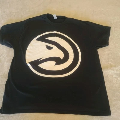 Atlanta Hawks Mens Extra Large Black Vintage Retro Logo NBA Basketball Shirt - Image 1 of 4
