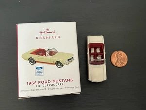 HALLMARK 2019 LIL' CLASSIC CARS 1966 FORD MUSTANG MINIATURE ORNAMENT - Picture 1 of 5