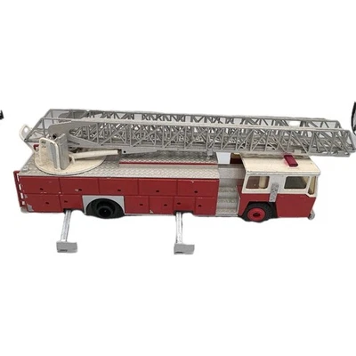 Conrad Diecast 5502 E-One Aerial Ladder Fire Engine #8 1:50 Scale Loose  - Image 1 of 4