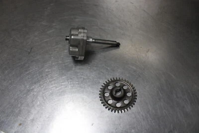 99-07 SUZUKI HAYABUSA ENGINE MOTOR OIL PUMP 16400-24F01 - Imagem 1 de 4