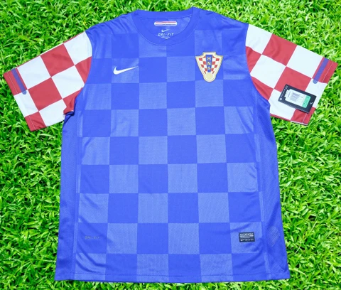 Croatia Soccer Jersey Football Shirt 100% Original Size XL 2010 Away Cover