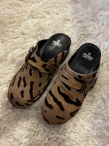 Vintage Fendi Women’s Faux Fur Clogs Slip On Heel Size Euro 37.5 US 7 - Picture 1 of 7