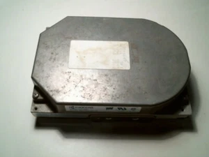 Hard Disk Drive - MFM Kyocera KC-20B 2002BH Rev GZ - Afbeelding 1 van 4