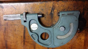 Mitutoyo no.523-108 Snap Micrometer 1-2" x 0.0001" For part, no needle movement - Imagen 1 de 1