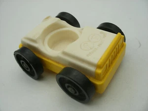 Vintage Fisher Price Little Family Play People Auto Car Simple - Bild 1 von 2