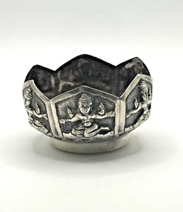Antique Burmese Silver Petite Lotus Bowl Unmarked Repoussé Deity Motifs - Picture 1 of 8