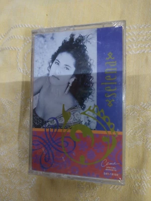 SELENA selena NEW CASSETTE nos 1994 CEMA/Capital RARE SEALED - Image 1 of 3