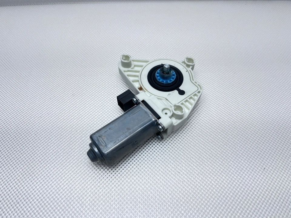 Volkswagen Jetta 2019-2023 motor regulador ventana delantera izquierda 5Q4959801B OEM Foto 1 de 4