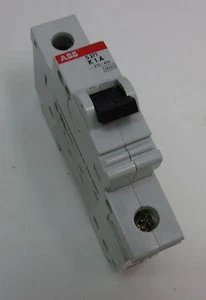 Mini interruptor de circuito ABB S271-K1, tipo K, 1 polo, 1A - Imagen 1 de 3