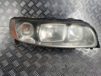 Frontscheinwerfer Volvo V70 II 30698836 Rechts Scheinwerfer Headlight - Bild 1 von 4