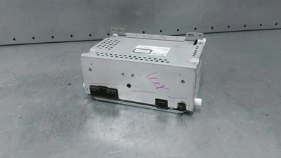 RADIO CD Ford Focus 3 Wagon Combi 1.6 Ti-VCT 16V 125 (PNDA) 2012 BM5T18C815DF - Bild 1 von 3