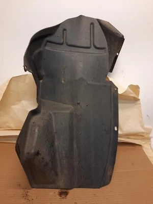 Guardabarros trasero izquierdo Jeep Grand Cherokee WK 2005-10 OEM 55156619 Foto 1 de 4