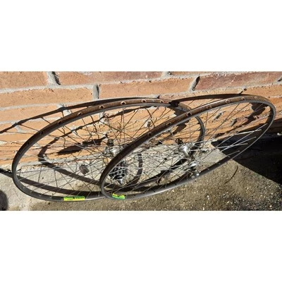 JUEGO DE LLANTAS TUBULARES AMBROSI0 MONTREAL 36H DUREX 700C PAR BUJES SHIMANO 6 VELOCIDADES Foto 1 de 4