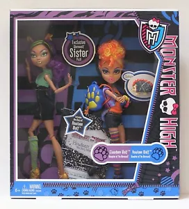 Monster High Clawdeen & Howleen Wolf NRFB 2012 G1 Target Exclusive Mattel X5227 - Picture 1 of 11