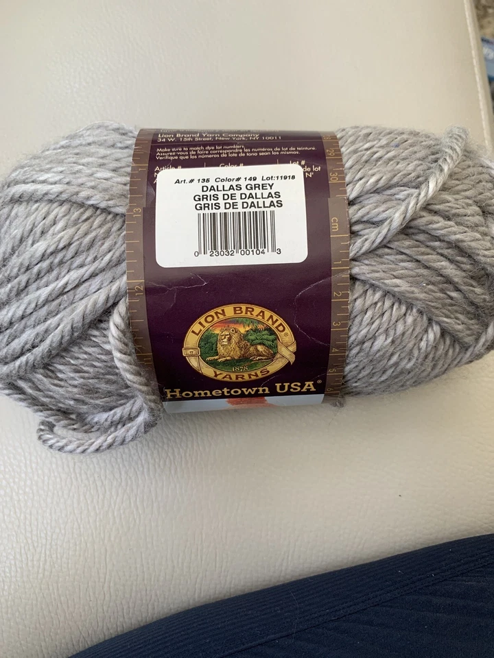 1 sk Lion Brand Hometown EE. UU. Hilo; color #149 Dallas Grey; #6 wt; lavable Foto 1 de 1