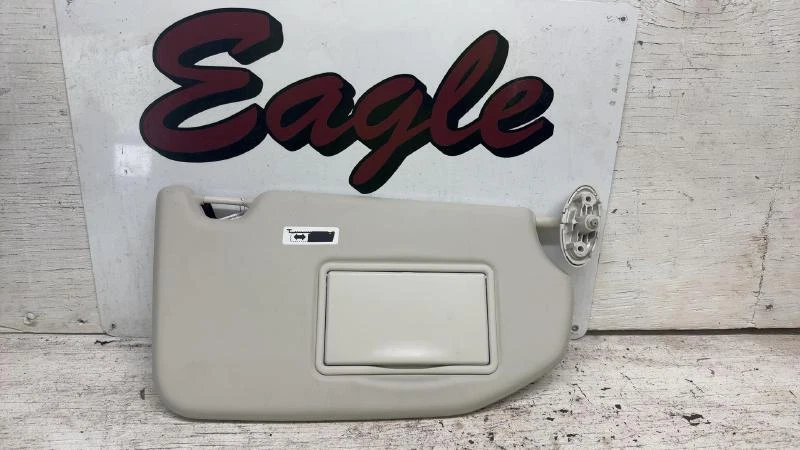 19 20 FORD ECOSPORT Sun Visor Right Foto 1 de 3