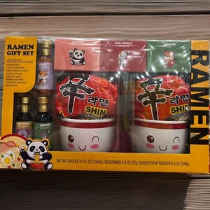 Nongshim Shin Ramen Noodle Gift Set Soup Packets Sauces And Seasonings - Picture 1 of 5