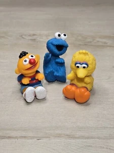 Vintage Sesame Street Lot 3 PVC 3" Figures Big Bird, Cookie Monster, and Elmo - Picture 1 of 10