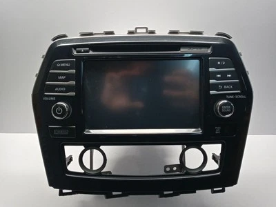 2018 nissan maxima OEM radio display and receiver id 259159DE0C fits 2018 - Image 1 of 4