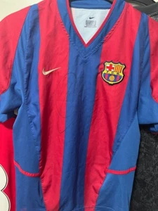 Camiseta España Home Xavi Hernández Firmada Barcelona RETRO España Firmada a Mano - Imagen 1 de 5