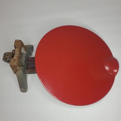 GMC Sierra 1500 2007 puerta del tanque de combustible rojo llenado de gasolina GM Foto 1 de 4