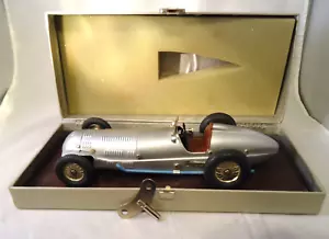 MARKLIN CLOCKWORK MERCEDES SILBERPFEIL W154/38 RACE CAR 11" LONG W/BOX & KEY - Picture 1 of 7