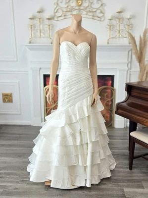 Morilee White Ruched Strapless Sweetheart Tiered Corset Back Wedding Dress sz 10 - Image 1 of 4