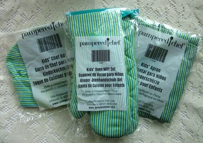 Conjunto de chef mimado para niños: delantal, sombrero, 2 guantes, turquesa/verde/blanco a rayas Foto 1 de 2