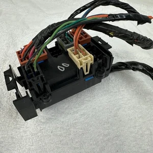 2004 Silverado 2500 Avalanche 1500 6.0L V8 Dash Fuse Relay Box Junction Block - Foto 1 di 6
