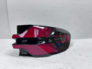 5A11EC6  2023 2024 BMW X5  LED REAR RIGHT OEM TAIL LIGHT - Picture 1 of 19