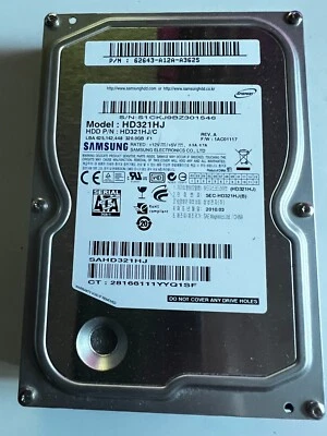 Samsung HD321HJ 320GB 3.5" SATA HDD FW: 1AC01117 P/N: HD321HJ/C 2010.03 - Image 1 of 2