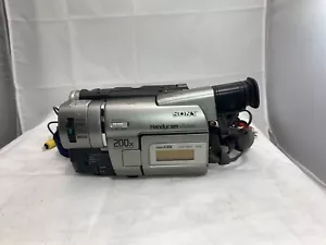 Sony Handycam CCD-TRV37 Video8 XR 200x Digital Zoom Video Camera Recorder (READ) - Picture 1 of 23