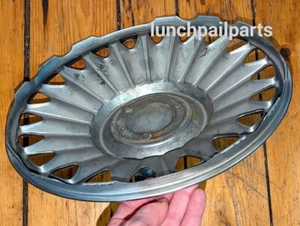 1967 Ford Mustang Spinner Hubcap 289 HiPo 390 GT NHTSA Hazard Recall Ralph Nader - Picture 1 of 7