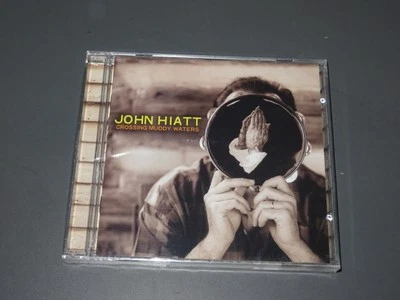 JOHN HIATT - CROSSING MUDDY WATERS / ALBUM-CD 2000 OVP! SEALED! - Bild 1 von 2