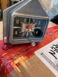 1957 ford fairlane 500 CLOCK WORKING QUARTZ NICE!! - Picture 1 of 3