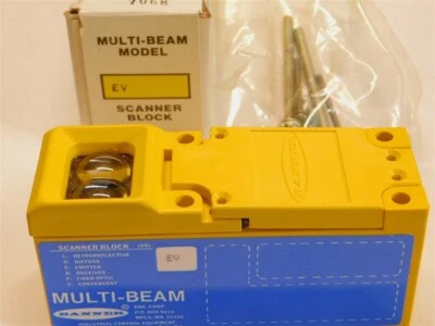 Banner Multi-Beam Model SBEV Emitter Scanner Block 30m (100ft) Visible Red 650nm - Image 1 of 2
