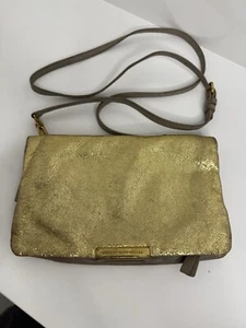 MARC by MARC JACOBS Leather Crossbody Metallic Gold & Taupe Designer Bag Small! - Picture 1 of 10
